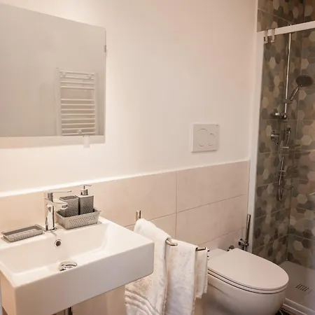 Gæstehus Pietralata House Esagonale *